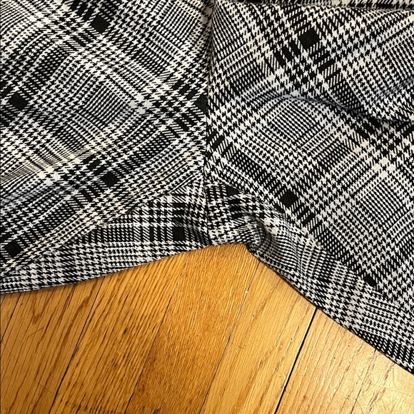Ava & Viv 1X Women’s Black and White plaid dress Pants, Warm - Picture 8 of 10